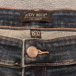 Judy Blue Boyfriend Fit Jeans